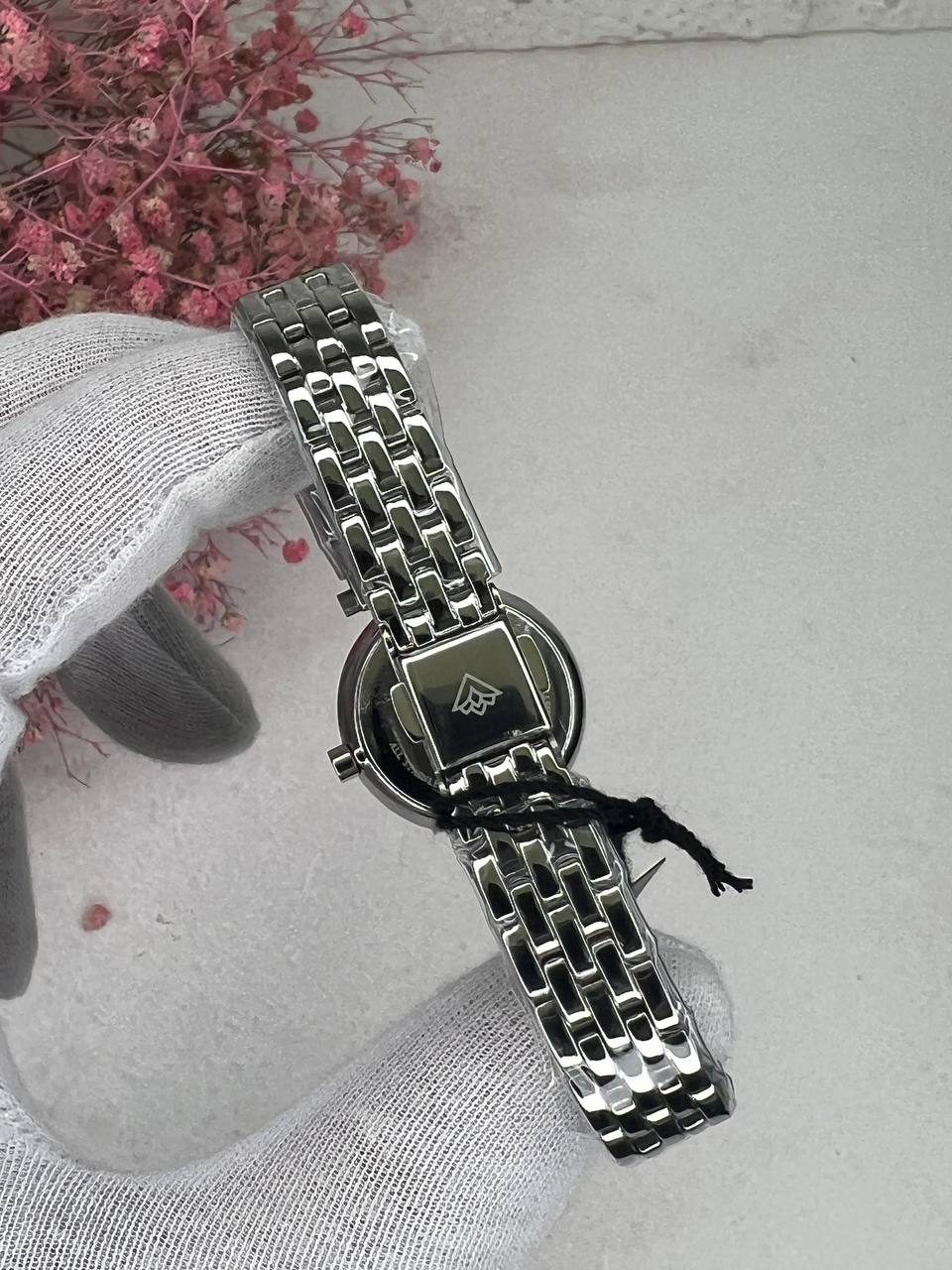 ساعت مچی زنانه لاکسمی LAXMI اورجینال مدل LA-8138-1L