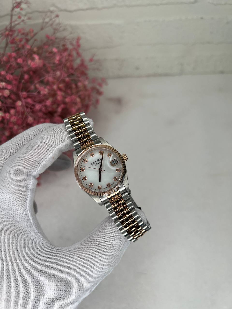 ساعت مچی زنانه لاکسمی LAXMI اورجینال مدل LA-8145-6L