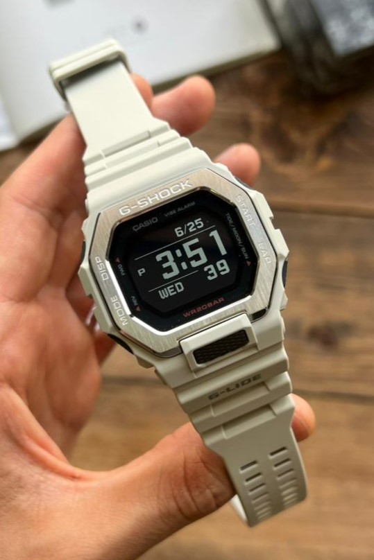 ساعت مچی مردانه کاسیو casio اورجینال مدل GBX-100-8DR	